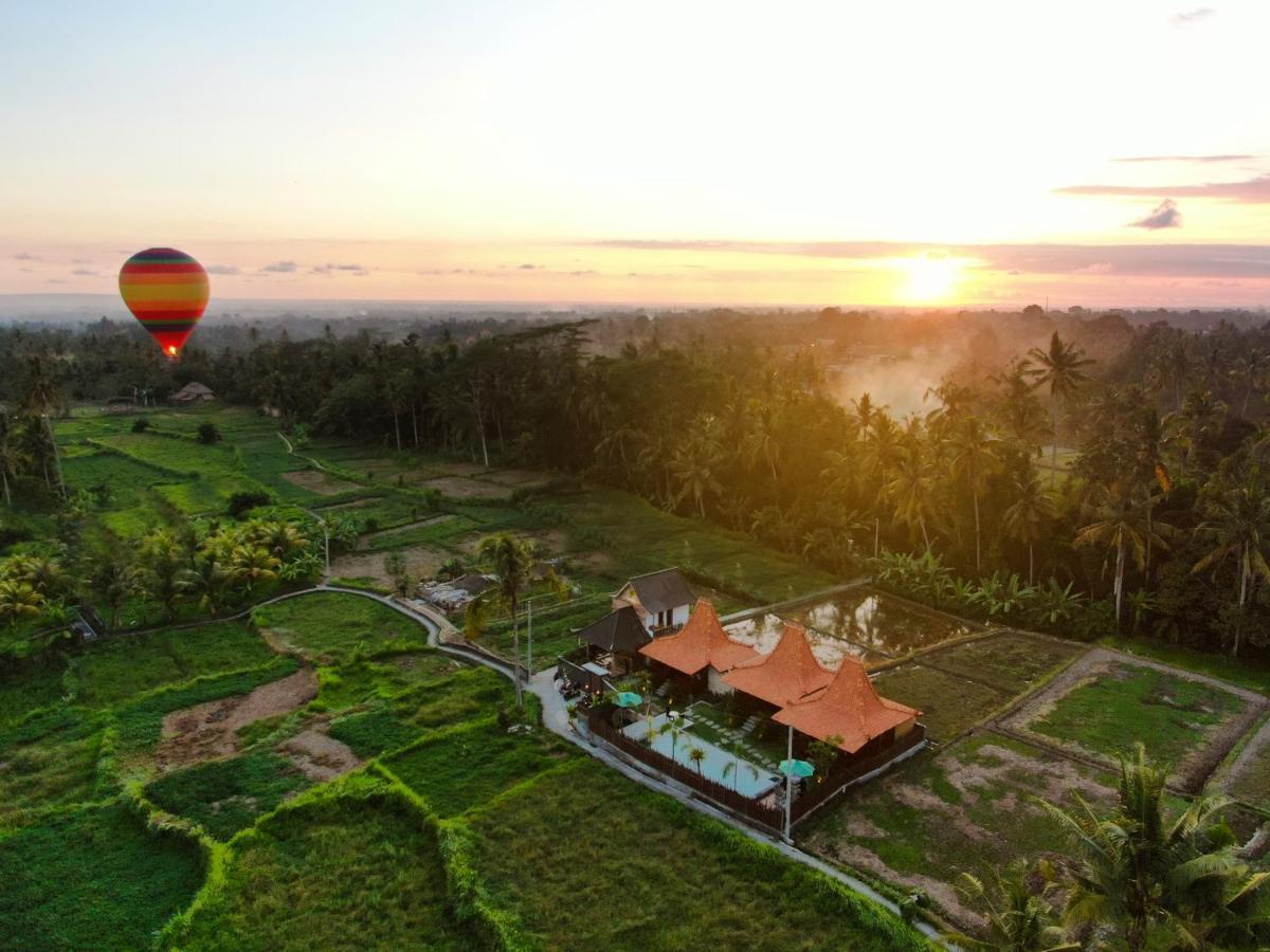 One Bedroom Grand Javanese Joglo Ubud 1 المظهر الخارجي الصورة